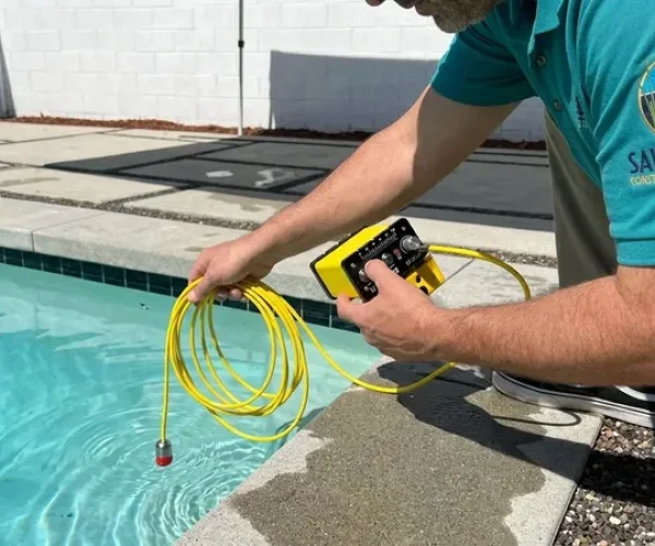 6a205fb1a786243fce12662f_6a205bd0fe12d1f4d05815b4_svc-water-leak-detection